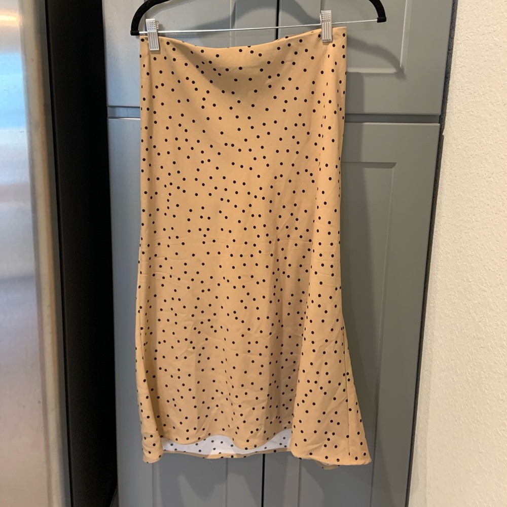 Rachel Zoe Mid Slip skirt Tan with Black Dots